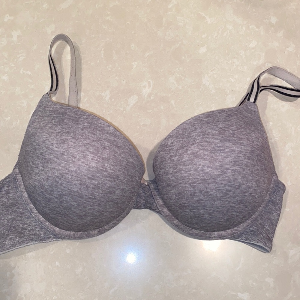 Victoria’s Secret bra